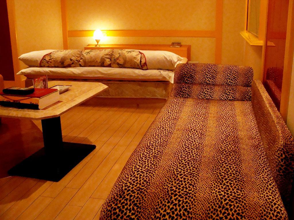 Hotel Alten Ōsaka Zimmer foto